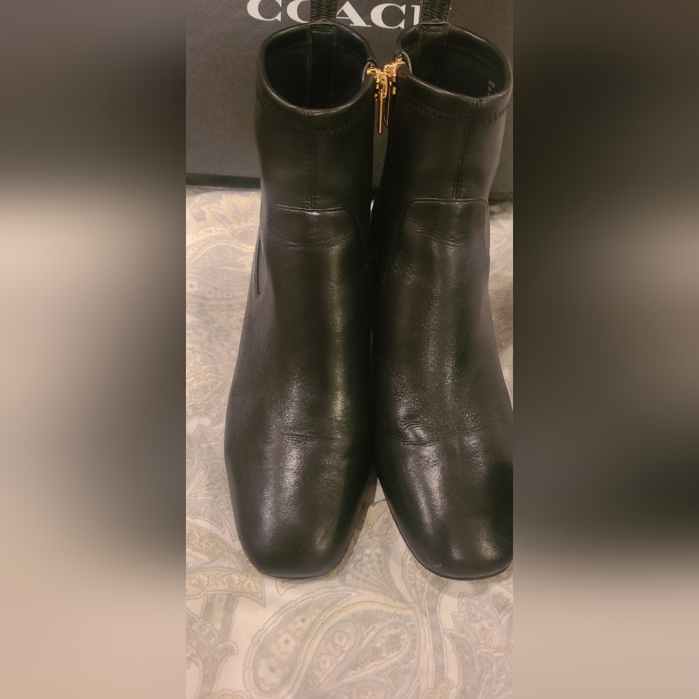Coach boots